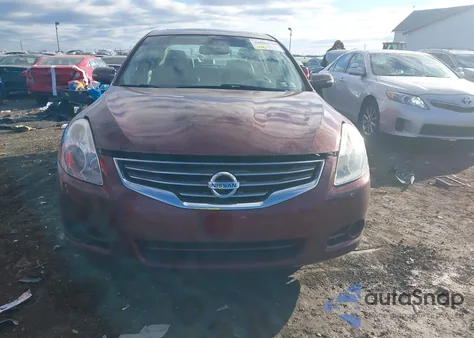 2010 Nissan Altima 2.5 S z USA, uszkodzony, nr VIN 1N4AL2AP7AN558960